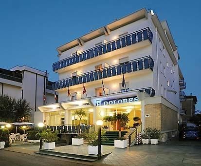 Hotel Dolores Cesenatico Buitenkant foto