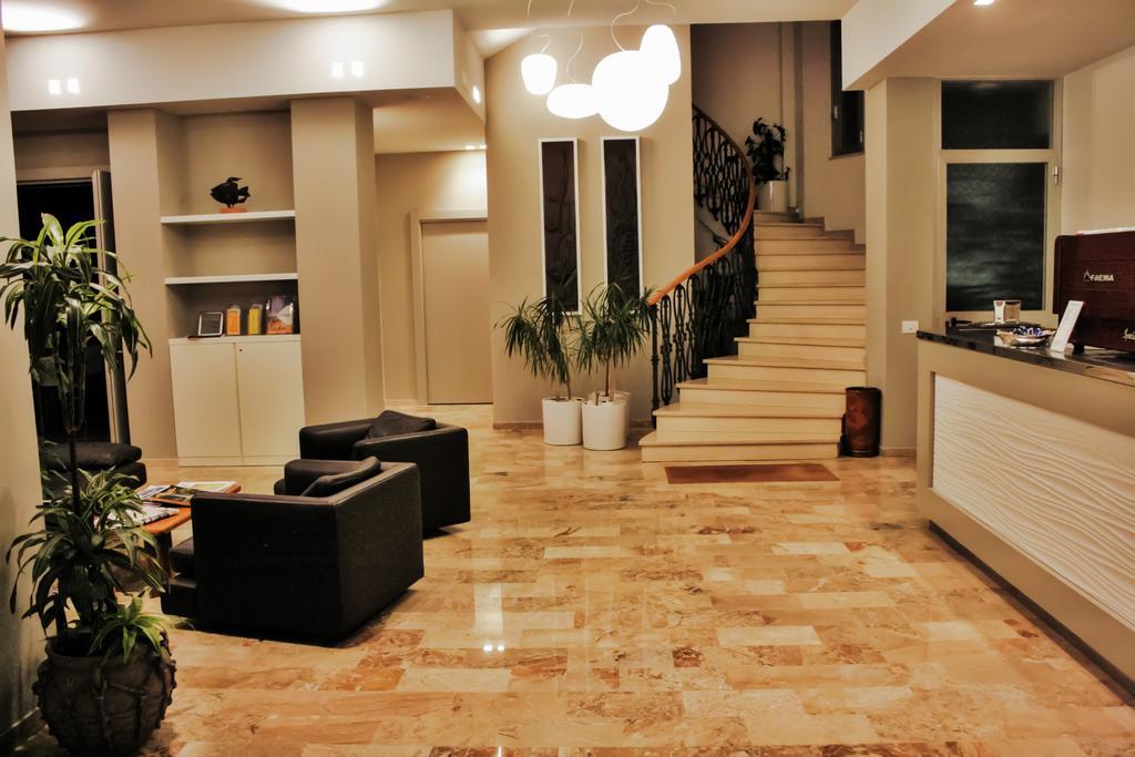 Hotel Dolores Cesenatico Buitenkant foto