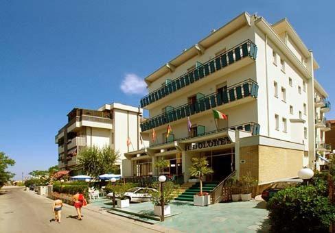 Hotel Dolores Cesenatico Buitenkant foto
